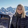 Chiara Gemperle während einer Produktion für Engadin Tourismus.