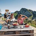 Les acteurs touristiques (ici les Rochers-de-Naye) valorisent de plus en plus les spécialités culinaires.