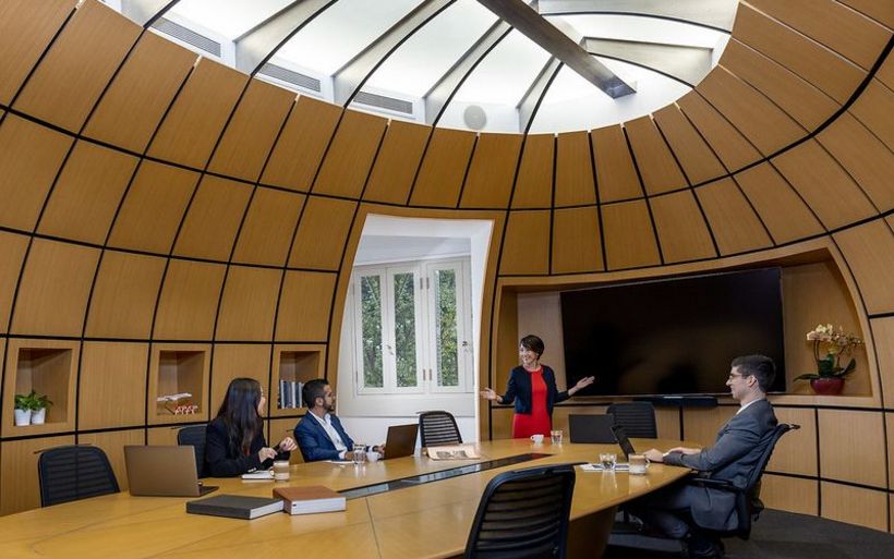 Der Board-Room am EHL-Campus in Singapur. 