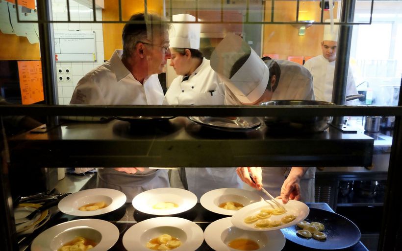 le chef et sa brigade