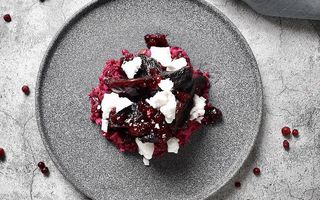 un plat végan betterave