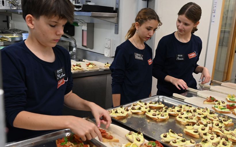 «Behind the Scenes»-Hotelcamp