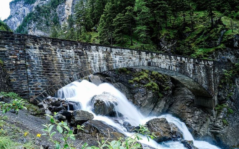 Brücke für ins Gasterntal