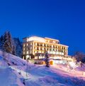 Märchenhotel Braunwald Aussenansicht im Winter