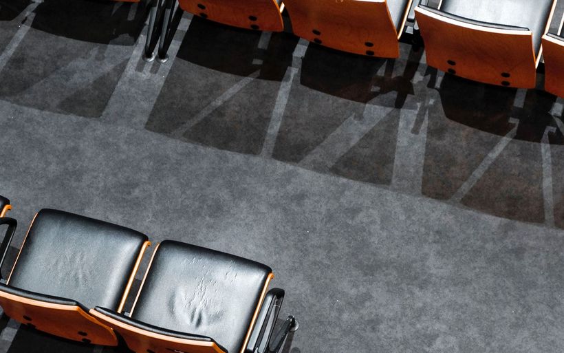 Leere Sitze