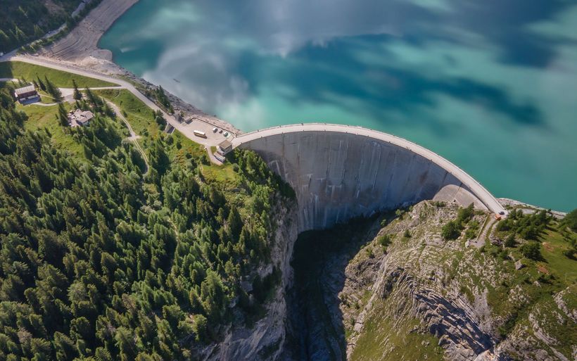 Wie nachhaltig ein Hotel ist, hängt auch vom bezogenen Strommix ab. Wasserkraft ist gut fürs Klima.