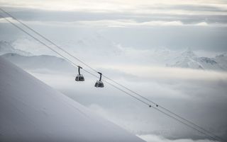 Gondelbahn im Winter