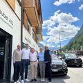 Christian Meier, Stoked Group, Mario Würsch und Fredi Daumüller, Bucher Travel Inc., Doris und Beat Lauber, bisherige Geschäftsführer Alphubel Limousine & Taxi Service (v.l.)