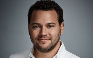 Von 2017 an stand er am Herd des Restaurants Prisma in Vitznau und erkochte sich mit innovativer eurasischer Fusion-Küche einen Stern im Guide Michelin Schweiz und 16 Punkte im Gault Millau.