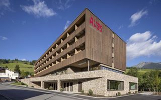 Aussenansicht Aves Hotel Savognin