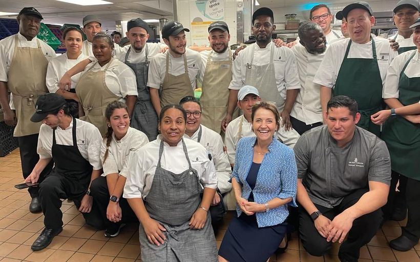 Jacqueline Volkart mit Team