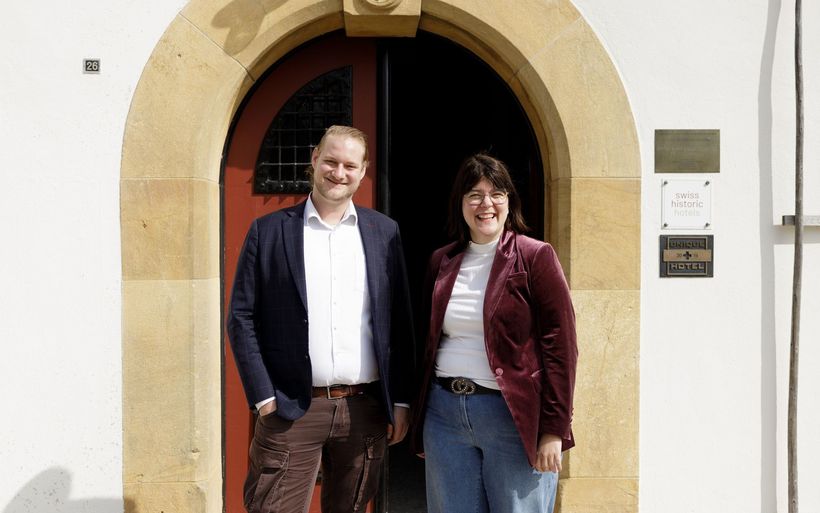  Simon Klarer leitet als Geschäftsführer den traditionsreichen Betrieb, während Vivien Loch für den Eventbereich zuständig ist.