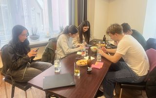 ZCH-Lernende entwickeln Restaurant Hopping