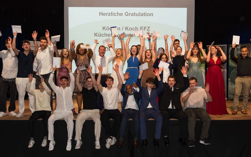 Absolventinnen und Absolventen der Küche