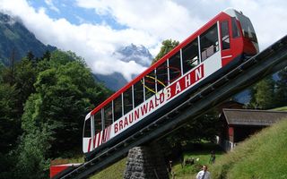 Standseilbahn nach Braunwald